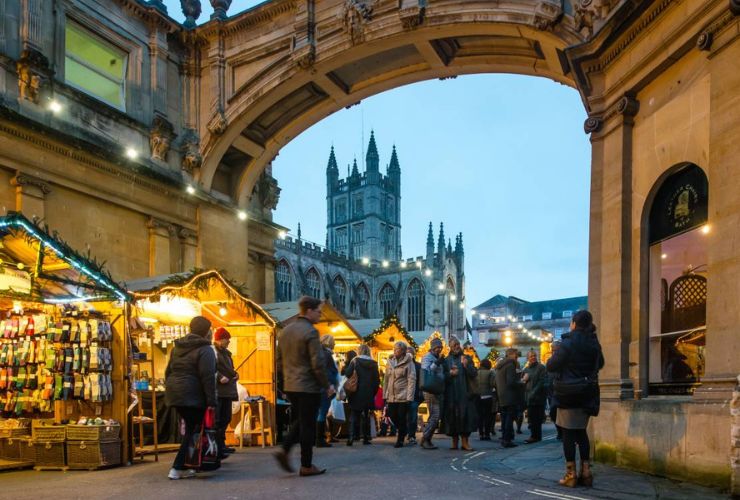 Top 5 Planters for Christmas Events