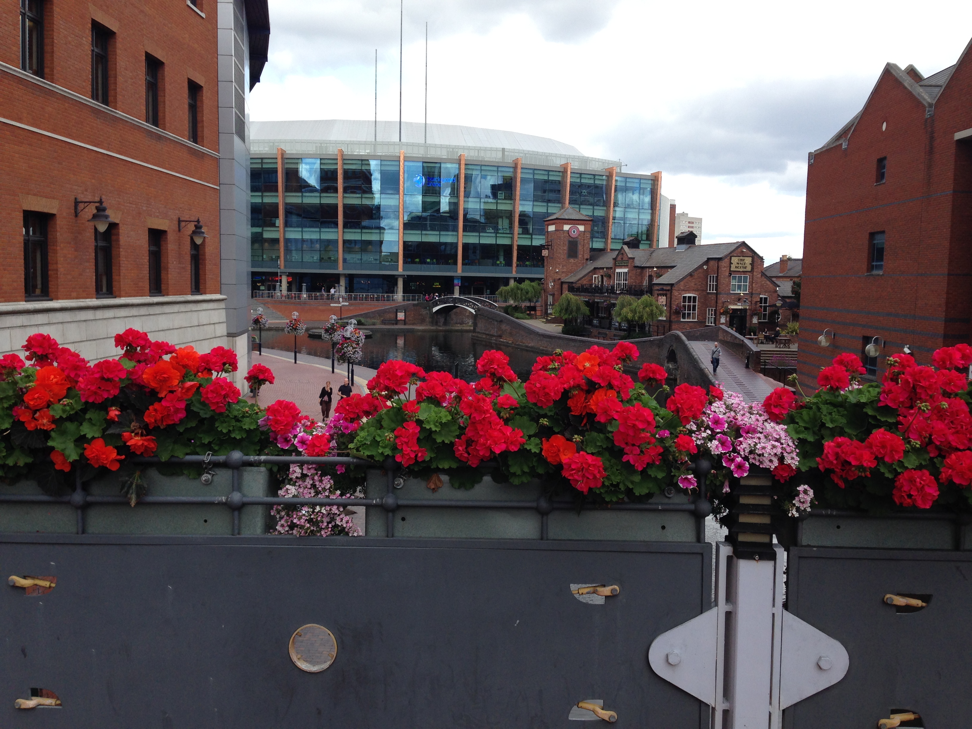 What a picture! The deadline for the Amberol photo competition is fast approaching