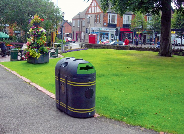 Community Clear up Day 2015 celebrates the first day of spring