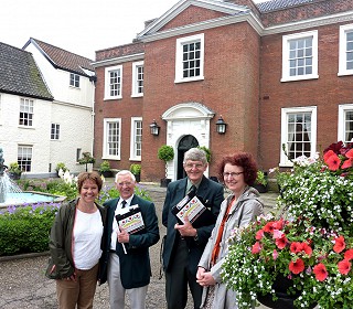 Wanted: judges for Britain in Bloom