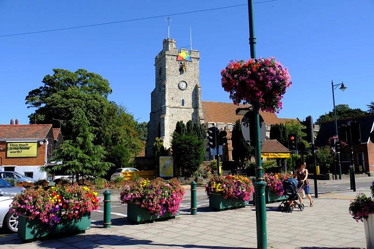 Planters to support low traffic neighbourhood schemes