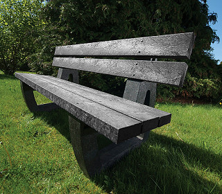 Pull up a picnic table – made from 100% recycled plastic