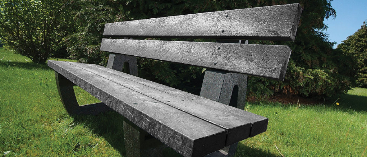 Outdoor Seating suppliers UK